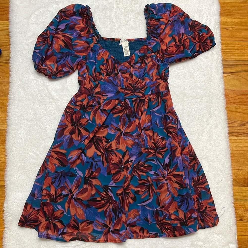 Jessica Simpson Dress Woman Small Floral Knee Length Puff Sleeve Sweetheart